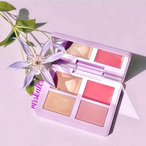 Kendall Blush & Highlighter Cheek Quad - Picture 16 of 16